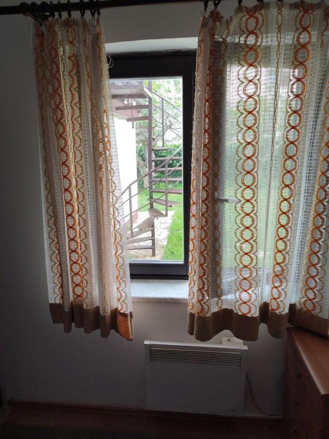 Guesthouse Suzy PUY Eksteriør bilde