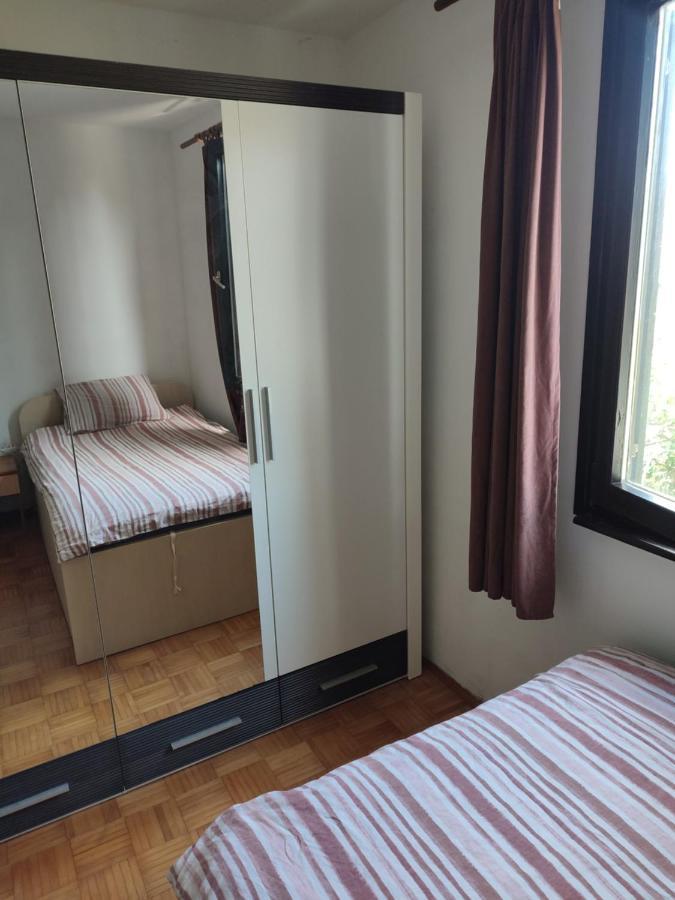 Guesthouse Suzy PUY Eksteriør bilde